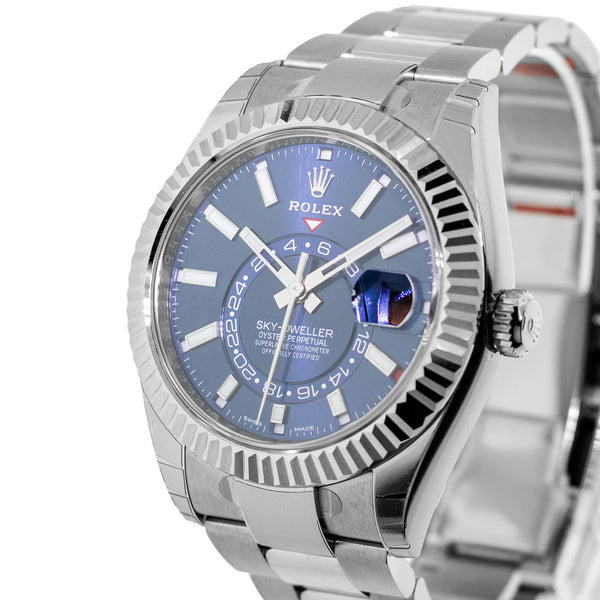 326934_SkyDweller_WhiteGoldSte