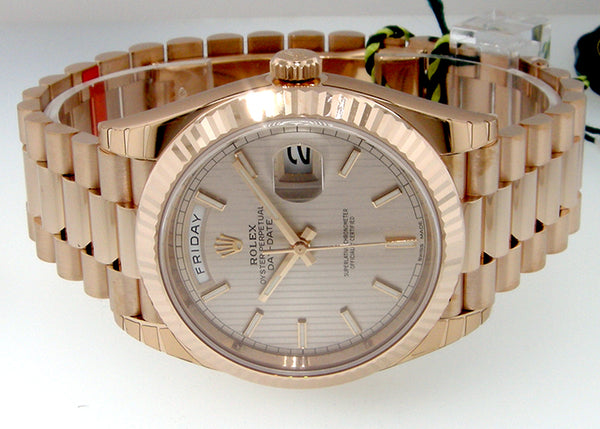 デーヴスウィート！ Rolex Day-Date 40mm Sundust Stripe Index Dial & Fluted Bezel